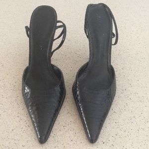 White House Black market heels - size 8.5